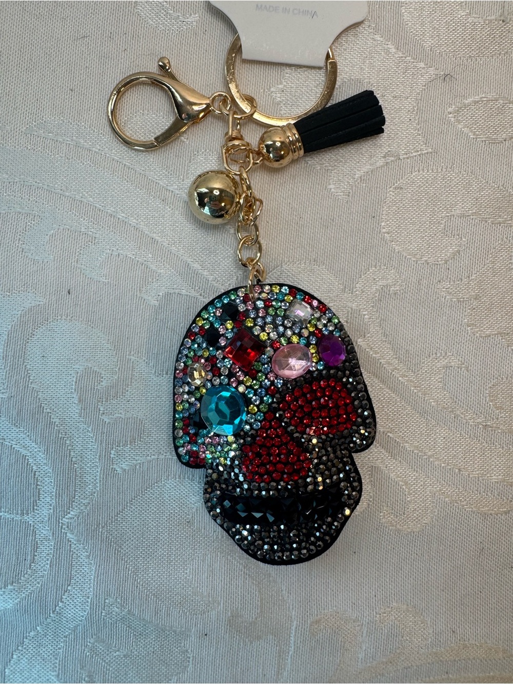 New Black Crystal Skull Keychain Charm – Multicolor